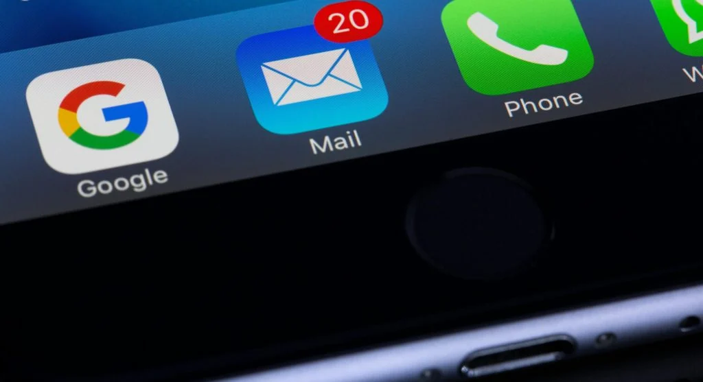 Image of a fake email with a suspicious link, illustrating a phishing attack