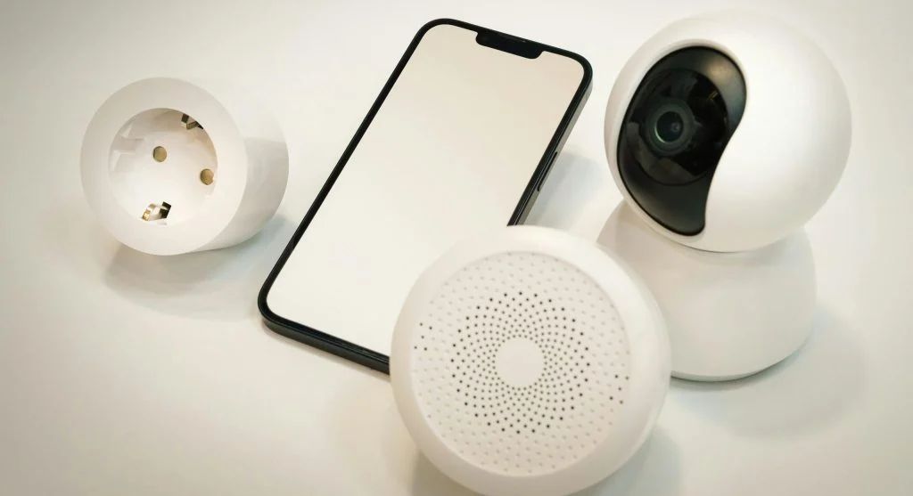smart speaker device connections