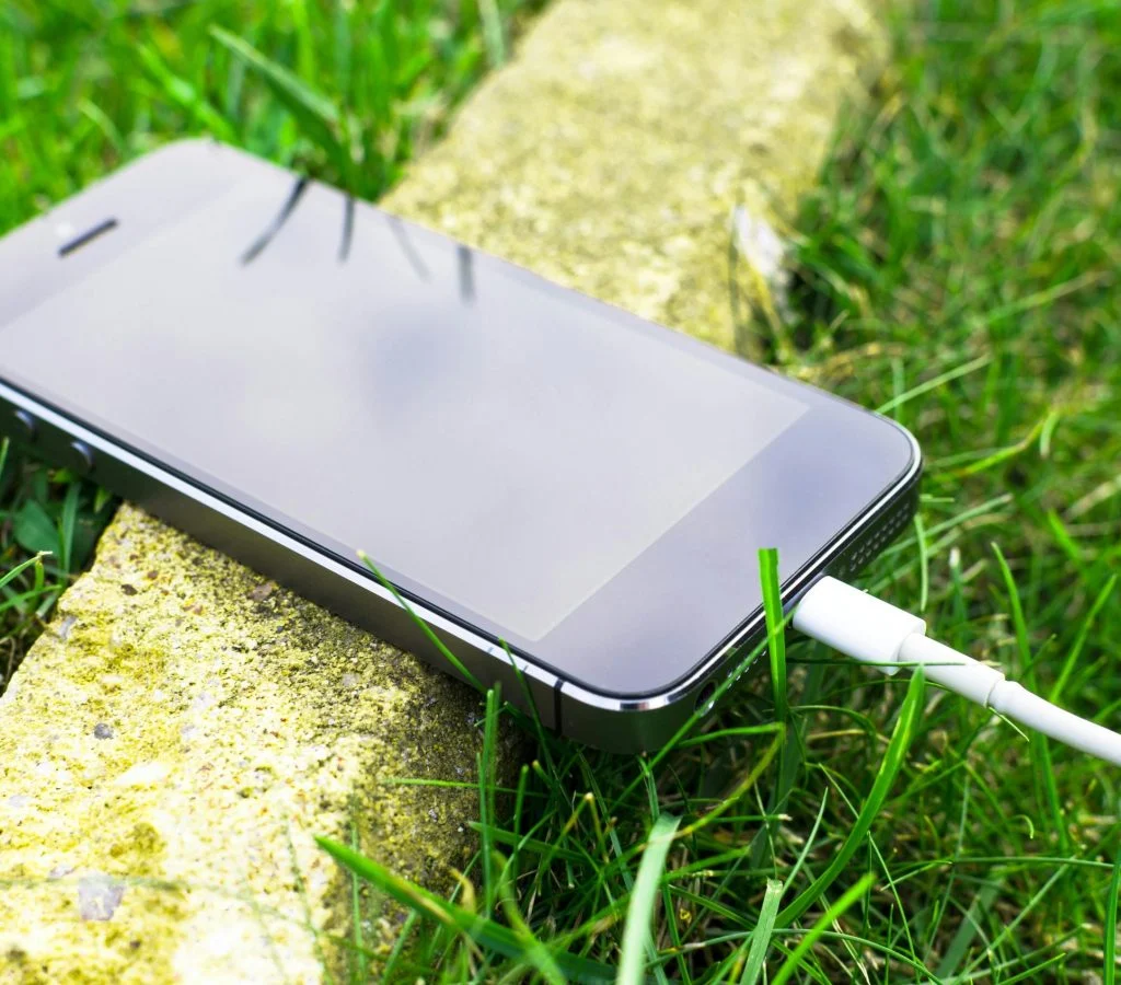 Battery levels on smartphone screen