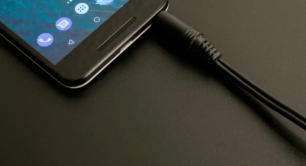 smartphone charging overnight myths