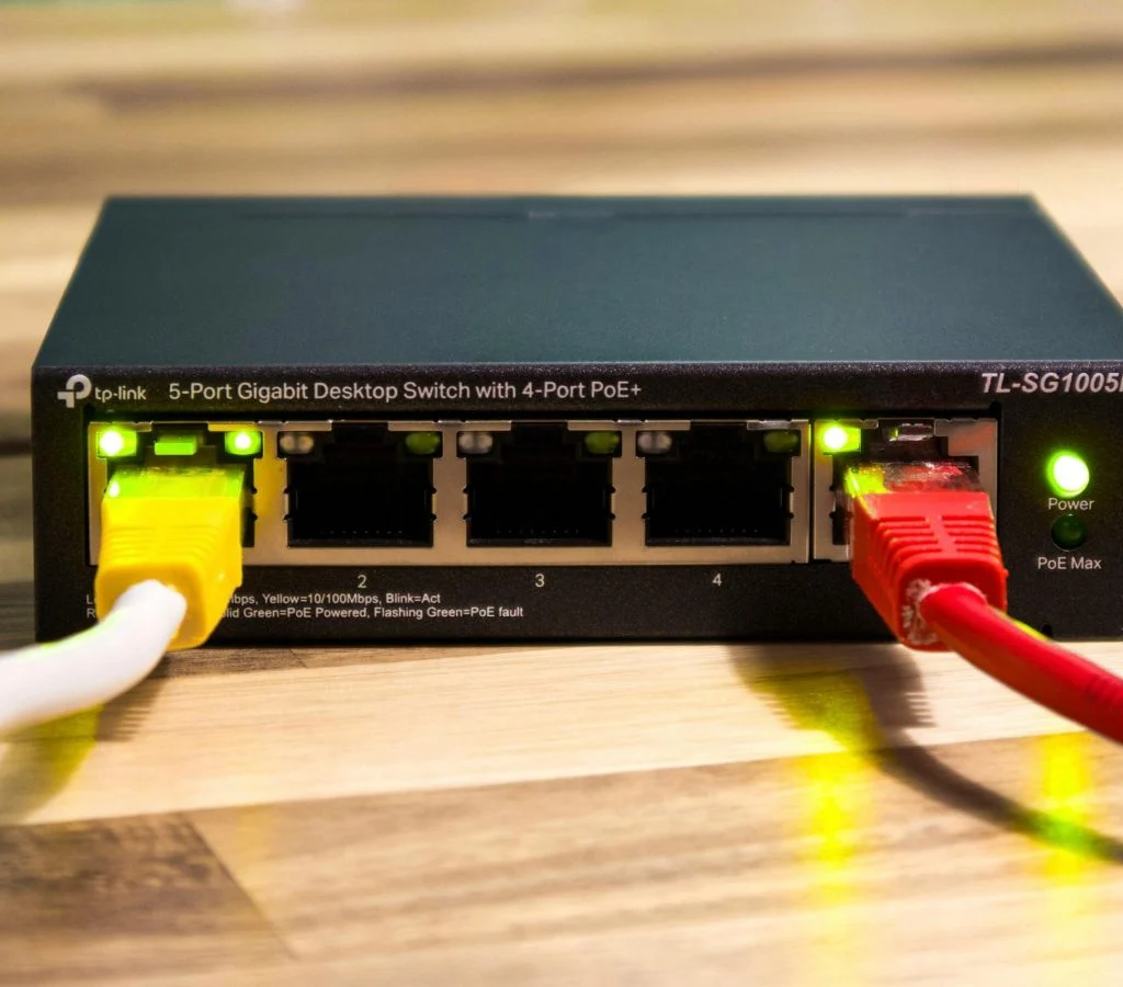 Reducing connected devices to speed up internet connection
