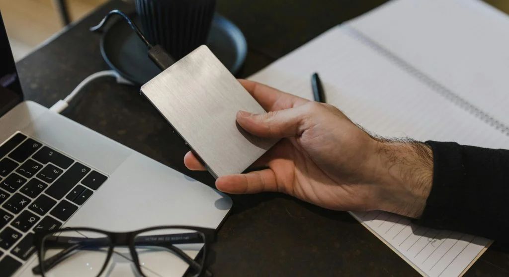 Keep laptop running smoothly by managing storage
