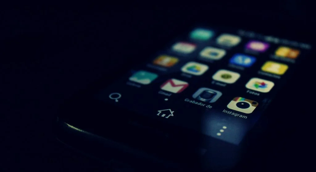 Lagging smartphone screen with slow performance
