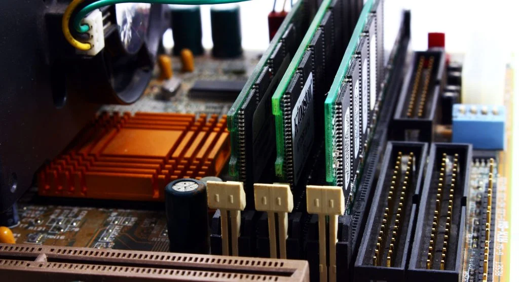 laptop RAM and performance myths debunked