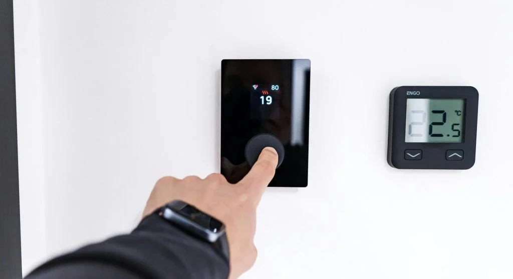 smart home thermostat device