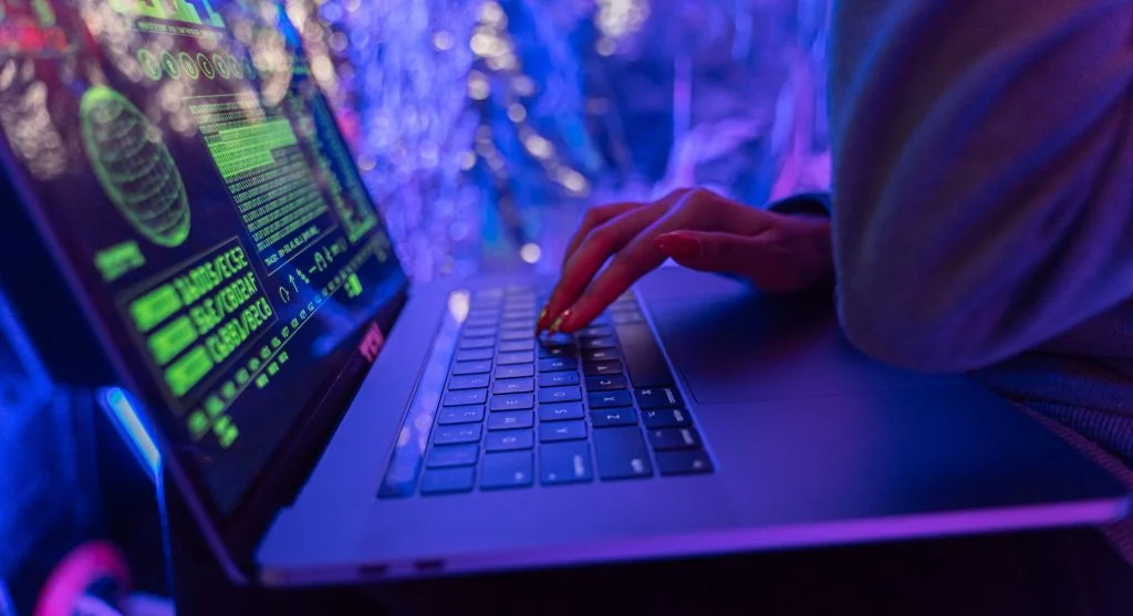 staying logged in across devices risk